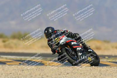 media/Mar-22-2025-CVMA (Sat) [[462c0ffedb]]/Race 13-Amateur Supersport Middleweight/